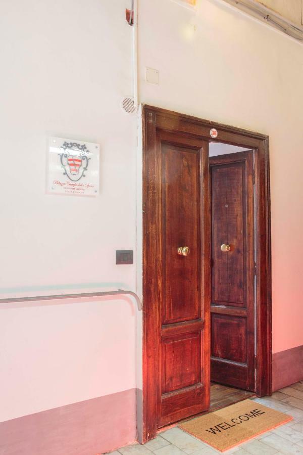 Palazzo Carafa Della Spina Appartement Napels Buitenkant foto