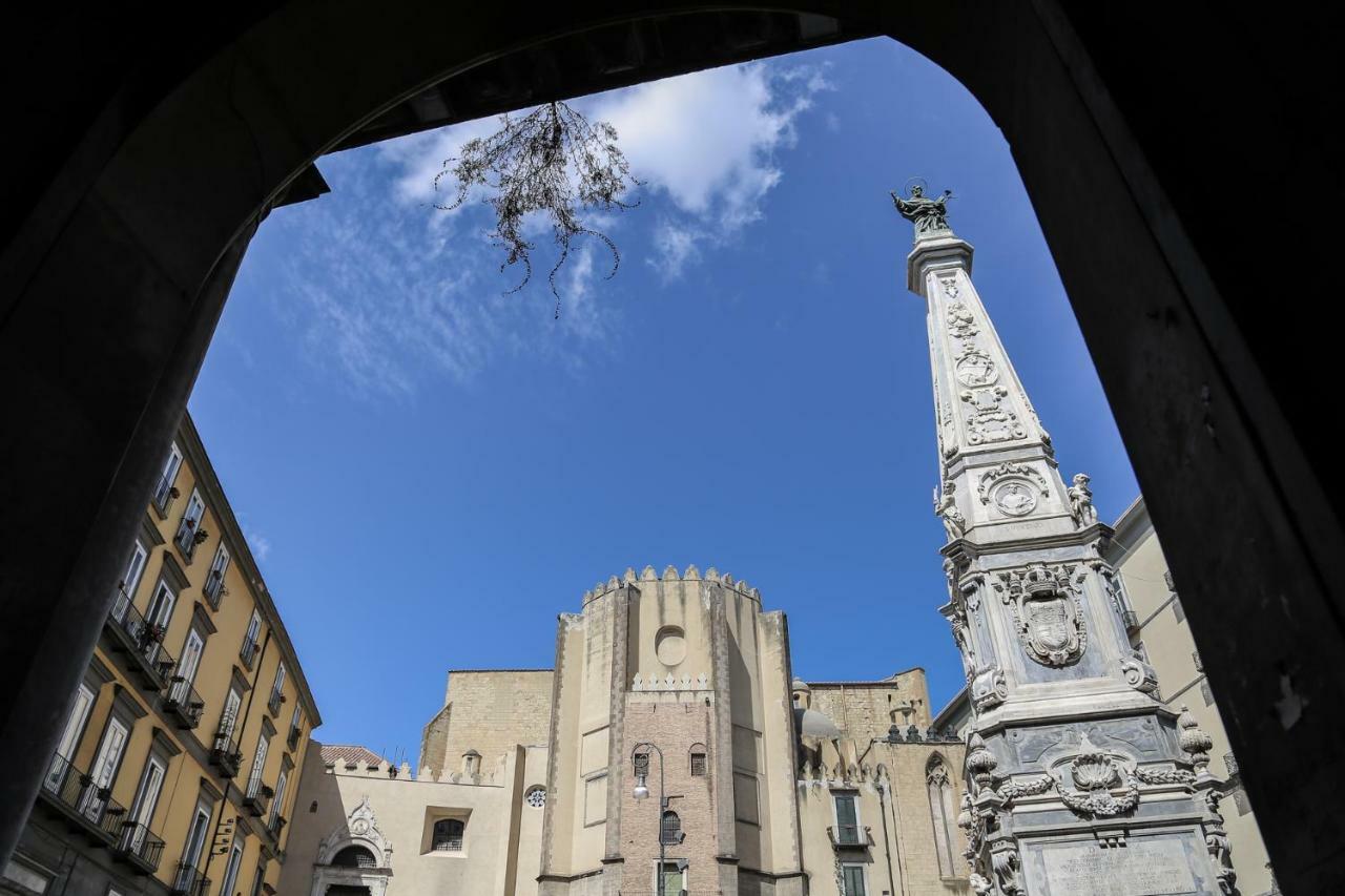 Palazzo Carafa Della Spina Appartement Napels Buitenkant foto